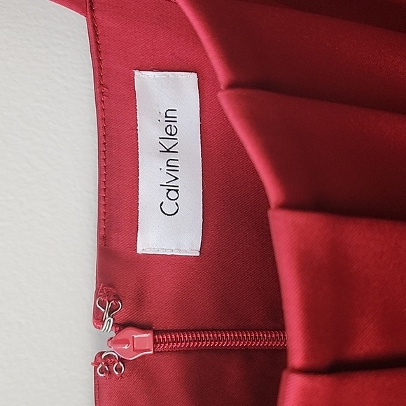 Calvin Klein Red Super Sexy Red Satin Pinup Girl Cocktail Dress - Picture 3 of 11